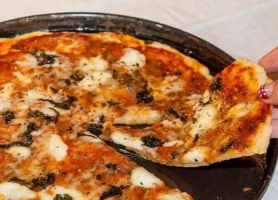 طرز تهیه پیتزا نیویورکی به روش رستورانی